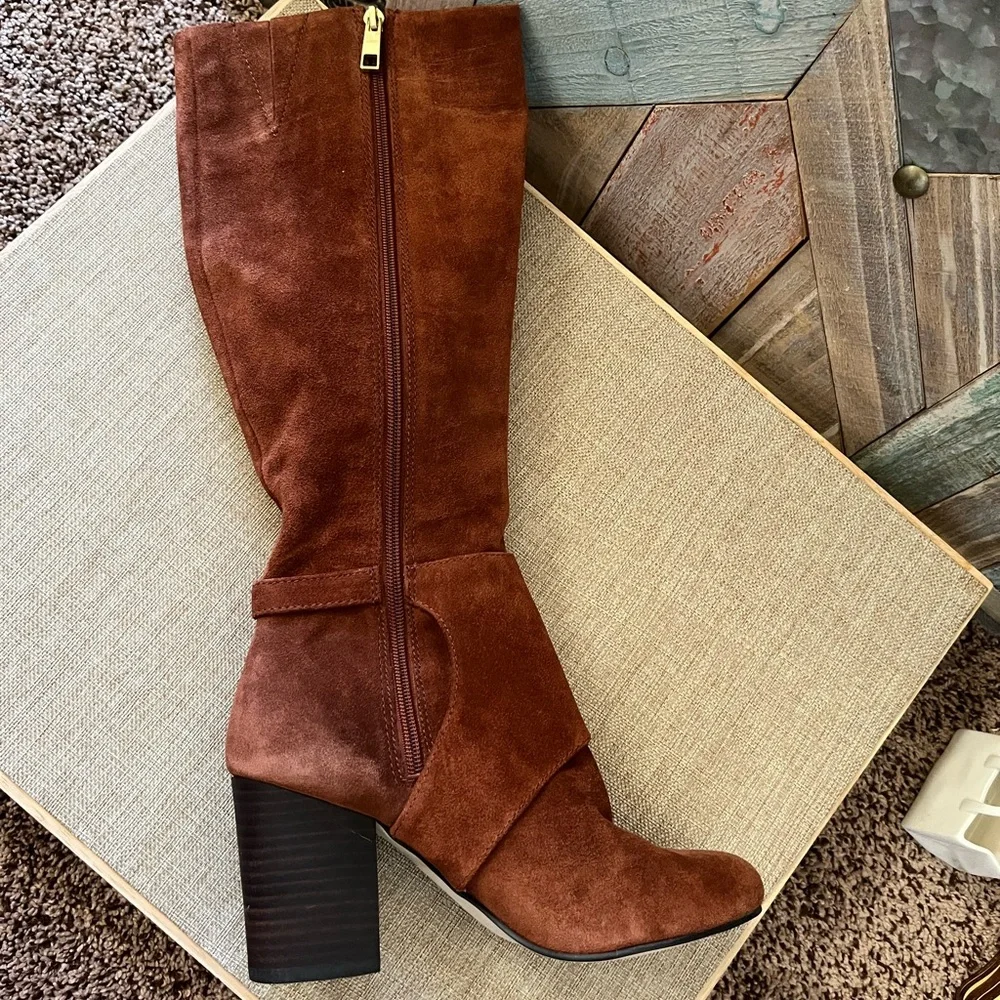 BCBGeneration Women's Rust Heeled Boots - Picture 5 of 11